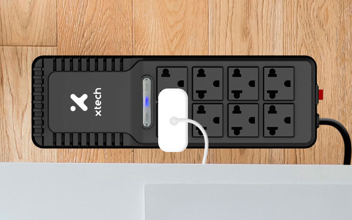 REGULADOR DE VOLTAJE 1000VA XTECH XTR-1002